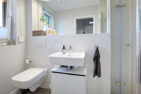 Gäste-Duschbad im EG