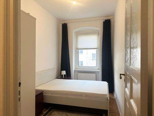 Blick ins Schlafzimmer