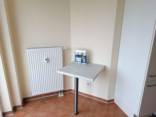 Küche mit Einbauküche