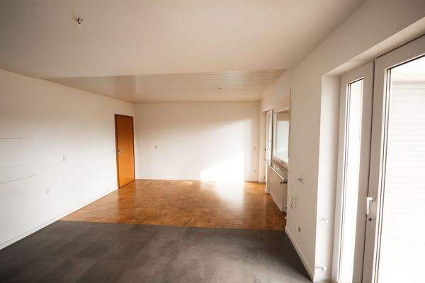 Küche inkl. Essbereich