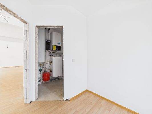 Heizungsraum_linke Hälfte 