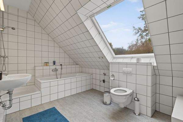 Bad Künstlerwohnung