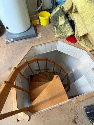 Treppe zum Spitzboden