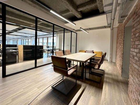 Muster Besprechungszimmer E5