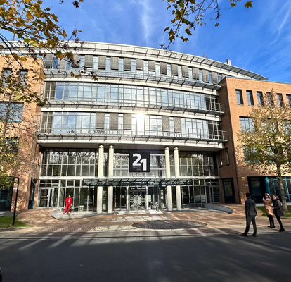 Gebäude