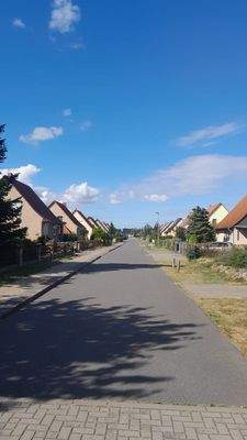 Straße vor dem Grundstück