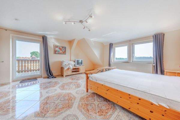 DI - Forbes Global Properties