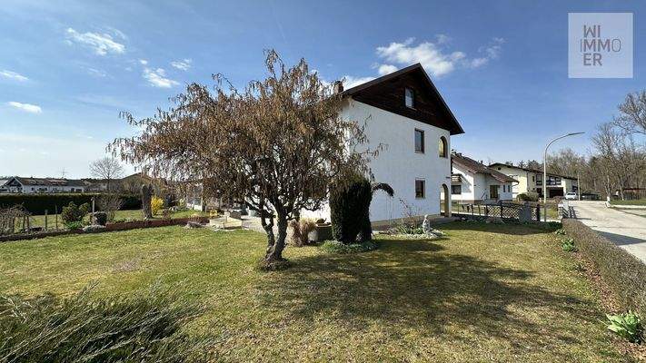 Südostansicht mit Garten