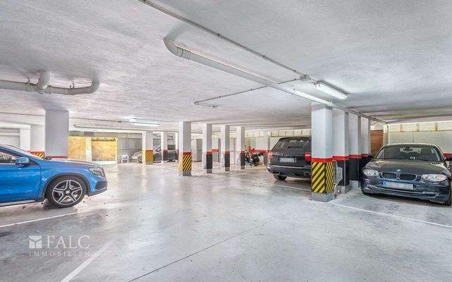Tiefgaragenstellplätze