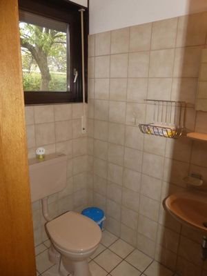 Gäste-WC EG