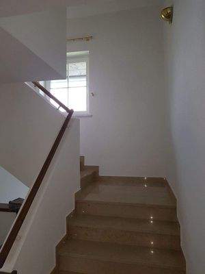 Treppe in OG.jpg