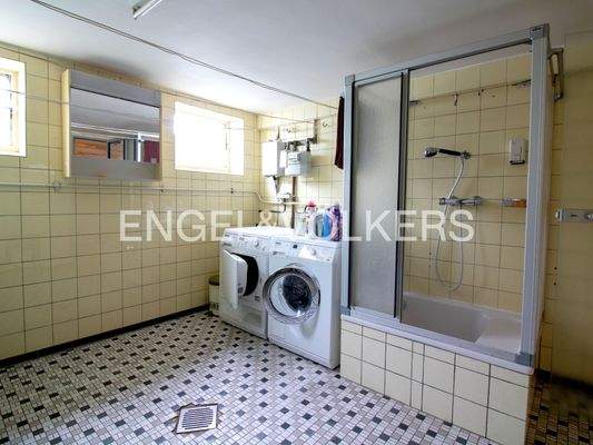 Waschkeller/ Dusche