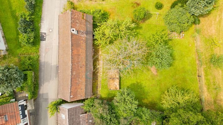 Baugrundstück mit Abrisshaus