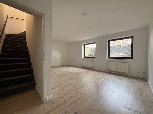 Wohnung im Erdgeschoss und Souterrain 