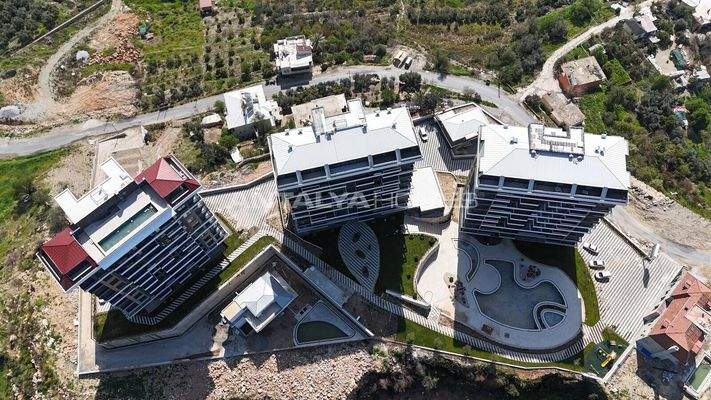 Investment Real Estate in a Complex with On-Site Facilities