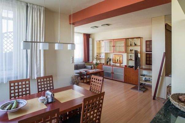 1742965356_oa2Lqp6jde