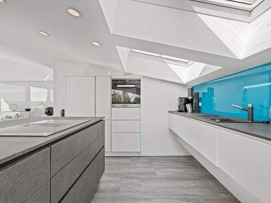 Moderne Einbauküche