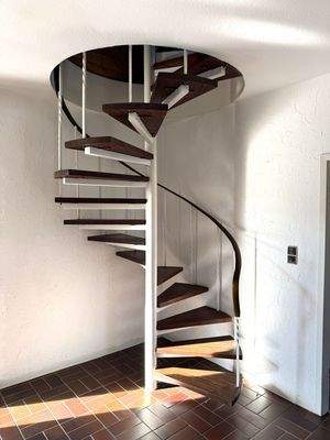 Treppe ins Obergeschoss