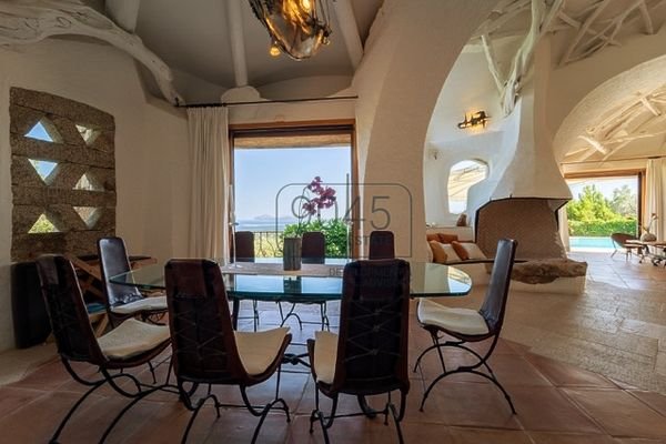 Secret Sale: Elegante und außergewöhnliche Villa mit Meerblick an der Costa Smeralda - Sardinien