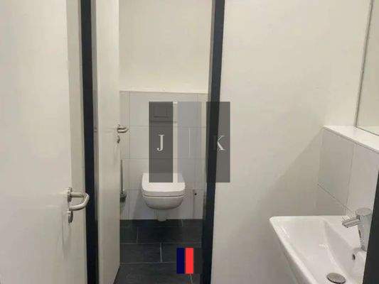 Sanitär Innenansicht 2