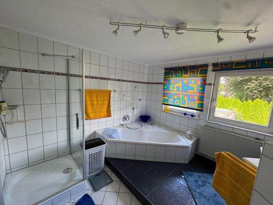 e32d3925-284a-4056-8772-6dbbd0af202b