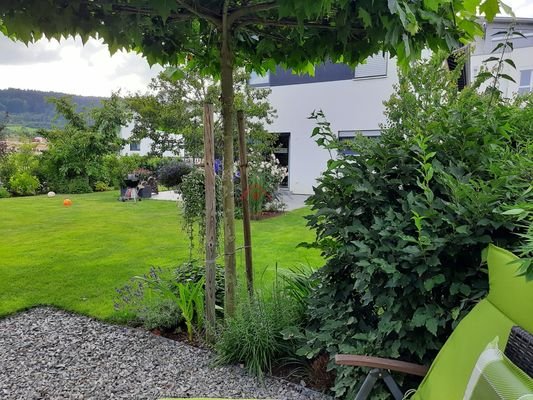 Gartenansicht vom Ruheplatz