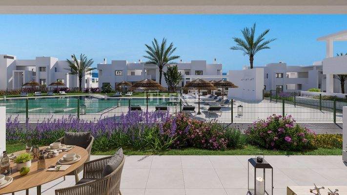 Newly-Built Apartments with Sea View in Estepona, Málaga