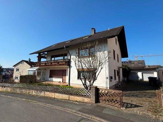 Außen_Straßenansicht Ost