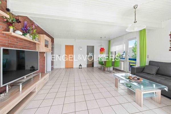 Wohn- & Essbereich - DG