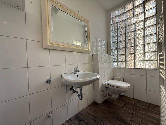 Badezimmer 1.OG
