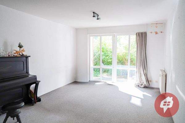 Wohnzimmer mit Terrassenzugang