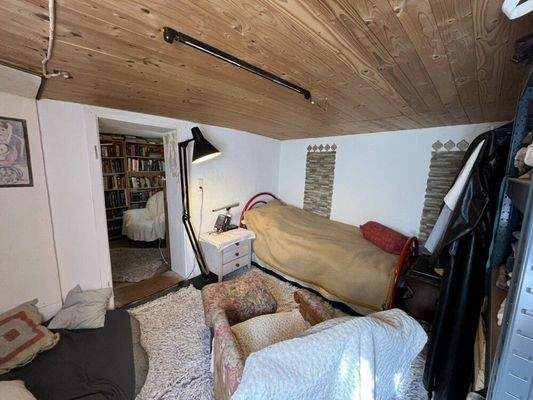 OG - Schlafzimmer (Vorderhaus)