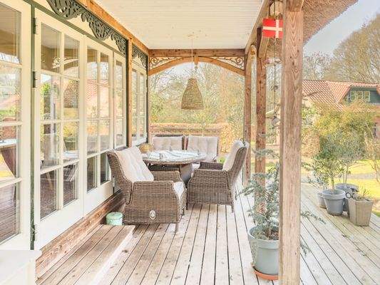 Überdachte Terrasse