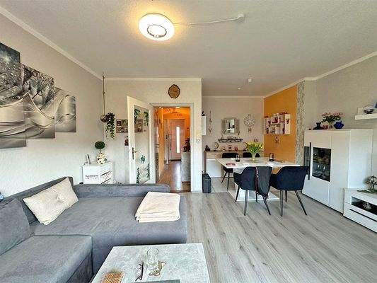 Wohn- und Essbereich