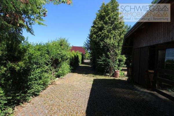 Einfahrt Einliegerwohnung