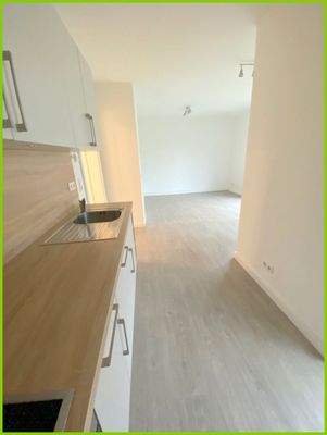 Blick ins Wohnzimmer 