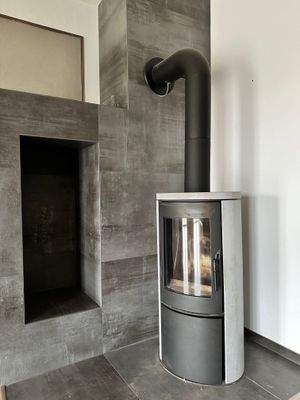 Kaminofen im Wohnzimmer