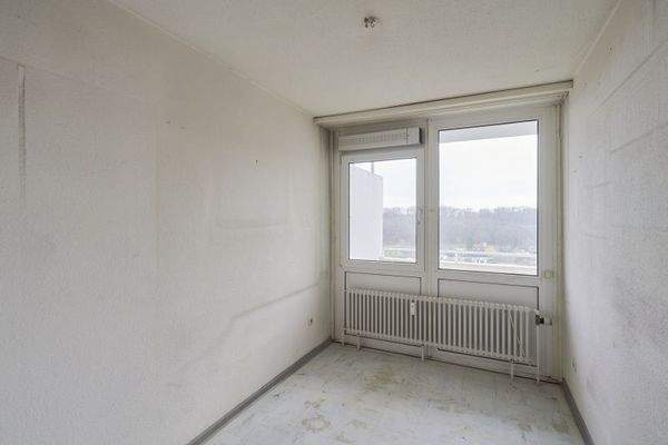 Arbeits- oder Kinderzimmer