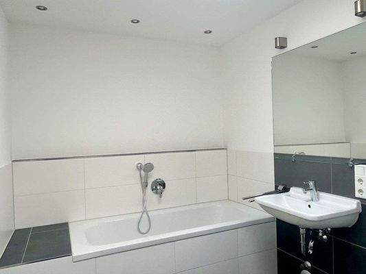 Badezimmer Ansicht 2