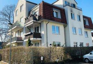 Rückseite Mehrfamilienhaus