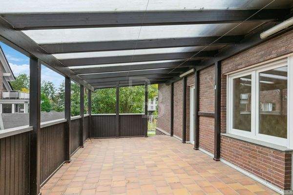 Überdachte Terrasse