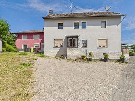 04ca6ab7-49ce-4901-bf28-2a9f5847069c