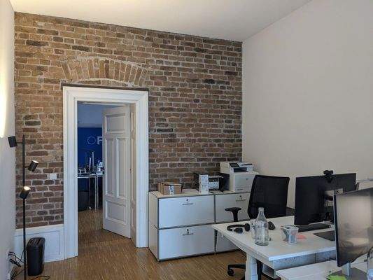 Schlaf-/Bürozimmer I