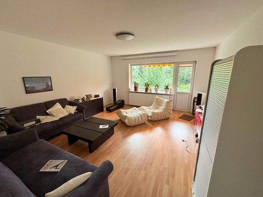 Wohnzimmer Wohnung OG 