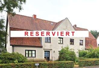 1 Titel-Expose_reserviert.jpg