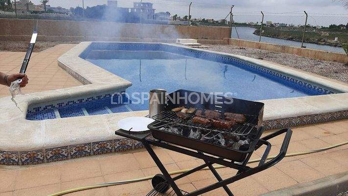 Spacious House with Private Pool in La Manga Cartagena