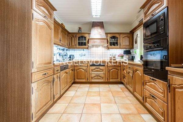 Die massive Einbauküche