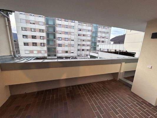 Balkon vor Wohnzimmer