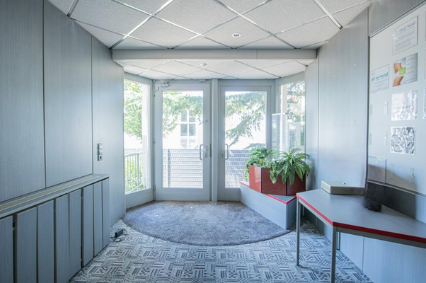 Einer der beiden Eingangsbereiche 