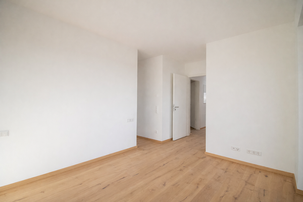 Schlafzimmer 1 von 2